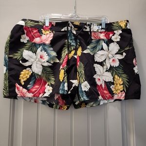 EUC Hawaiian print plus sized boardshorts 22W.
